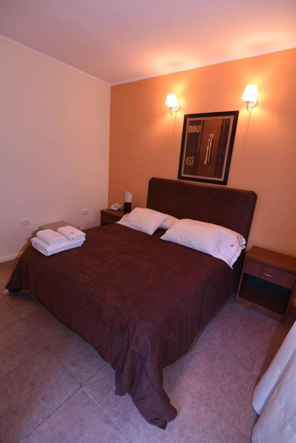Hotel Aeropuerto Ezeiza Casa De Mr Monte Grande Luaran gambar